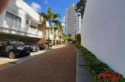 Residência de alto padrão em cond. fechado no tremembé