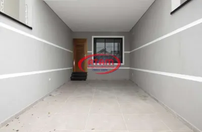 Sobrado novo e nunca habitado - 160 m² de área construída - 3 dormitórios (3 suítes) - 2 vagas de garagem