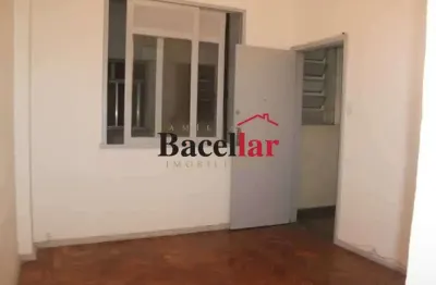 Apartamento com 1 quarto à venda na Rua do Resende, Centro, Rio de Janeiro