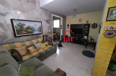 Casa com 3 quartos à venda na rua são joão, rocha, rio de janeiro, 267 m2 por r$ 426.000