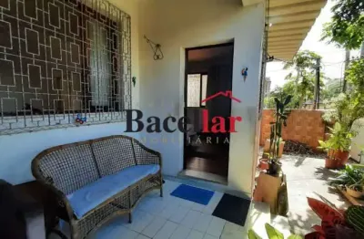 Casa com 3 quartos à venda na rua magalhães castro, riachuelo, rio de janeiro, 216 m2 por r$ 640.000