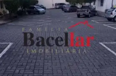 Casa em condomínio fechado com 2 quartos à venda na rua florianópolis, praça seca, rio de janeiro, 65 m2 por r$ 190.000