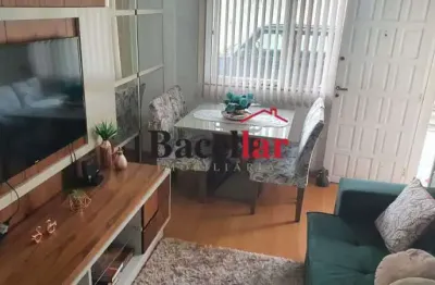 Casa em condomínio fechado com 2 quartos à venda na rua floreal, curicica, rio de janeiro, 60 m2 por r$ 300.000