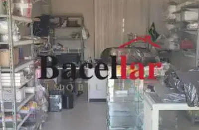 Ponto comercial com 1 sala à venda na rua treze, jaconé (sampaio correia), saquarema, 36 m2 por r$ 180.000