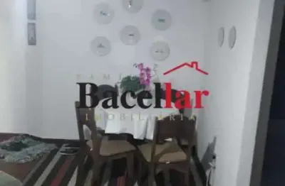 Apartamento com 2 quartos à venda na travessa paraná, piedade, rio de janeiro, 67 m2 por r$ 250.000