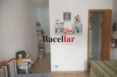 Kitnet / stúdio à venda na rua do catete, glória, rio de janeiro, 30 m2 por r$ 290.000