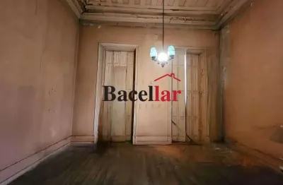 Casa com 3 quartos à venda na rua maia lacerda, estácio, rio de janeiro, 180 m2 por r$ 600.000