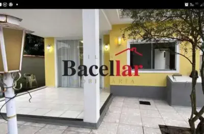 Casa com 3 quartos à venda na praça lahire de abreu, guaratiba, rio de janeiro, 173 m2 por r$ 455.000