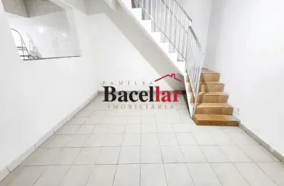 Apartamento com 2 quartos à venda na rua esmeraldino bandeira, riachuelo, rio de janeiro, 101 m2 por r$ 170.000