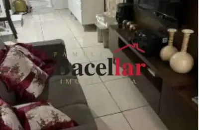 Casa em condomínio fechado com 3 quartos à venda na rua santa rita de cássia, marechal hermes, rio de janeiro, 120 m2 por r$ 304.500