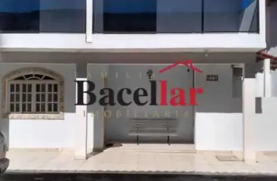 Casa em condomínio fechado com 2 quartos à venda na rua narciso portugal, jardim flamboyant, cabo frio, 63 m2 por r$ 474.900