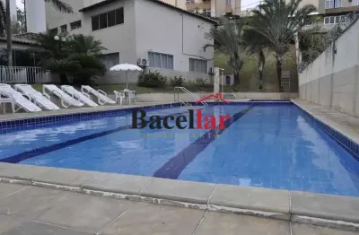 Apartamento com 2 quartos à venda na rua coronel almeida, piedade, rio de janeiro, 52 m2 por r$ 269.000