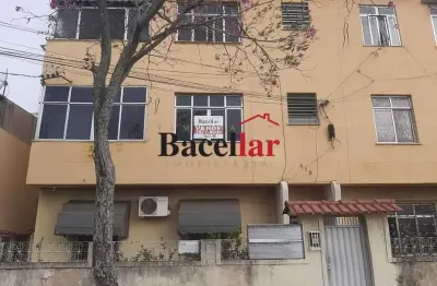 Apartamento com 2 quartos à venda na rua general savaget, marechal hermes, rio de janeiro, 58 m2 por r$ 170.000