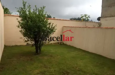 Casa com 2 quartos à venda na rua valério moreira, areal, itaboraí, 140 m2 por r$ 180.000