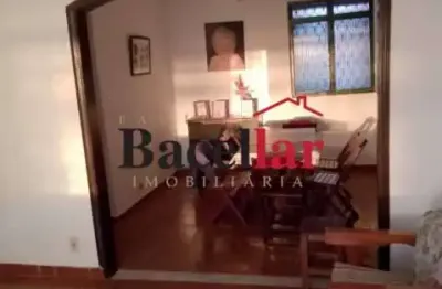 Casa com 3 quartos à venda na rua argos, deodoro, rio de janeiro, 200 m2 por r$ 270.000