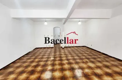 Casa com 3 quartos à venda na rua doutor garnier, rocha, rio de janeiro, 300 m2 por r$ 370.000