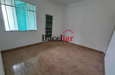 Apartamento com 2 quartos para alugar na avenida dom hélder câmara, cascadura, rio de janeiro, 80 m2 por r$ 1.200