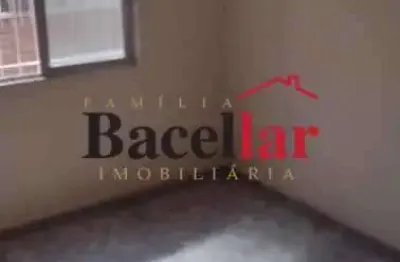Casa com 1 quarto à venda na Rua Lópes Ferreira, Irajá, Rio de Janeiro