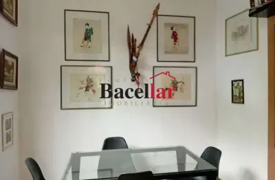 Casa com 5 quartos à venda na Rua Santa Amélia, Praça da Bandeira, Rio de Janeiro