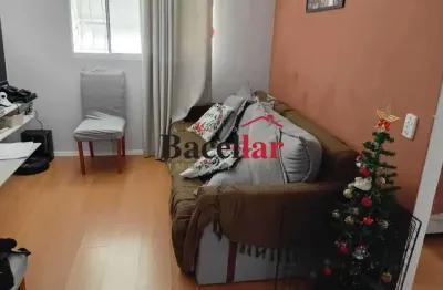 Apartamento com 2 quartos para alugar na Rua Maria Lópes, Madureira, Rio de Janeiro