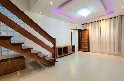 Sobrado com 4 dormitórios à venda, 246 m² por R$ 780.000 - Jardim Guapituba - Mauá/SP