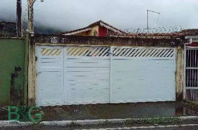 Casa com 2 dormitórios à venda, 49 m² por R$ 273.463,57 - Balneário Pires - Praia Grande/SP