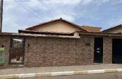 Casa à venda, 122 m² por R$ 214.800,00 - Centro - Cesário Lange/SP