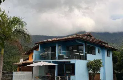 Casa com 4 dormitórios à venda, 235 m² por R$ 2.300.000 - Zabumba - Ilhabela/SP