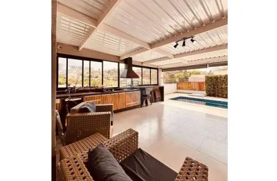 Casa a venda de condomínio parque imperador zona sul de bragança paulista