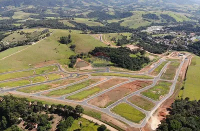 Terreno à venda em Guaraiuva, Vargem 