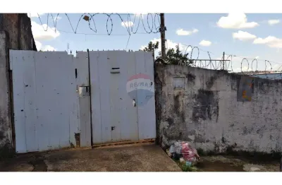 Casa com 2 quartos à venda na Vila Edna, Bragança Paulista 