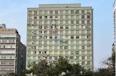 Apartamento em santos: refúgio e investimento ideal!