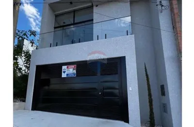 Casa com 3 quartos à venda na Rua Sagui, 543, Condomínio Villa Verde Bragança, Bragança Paulista