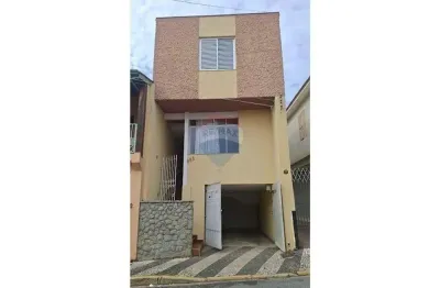 Casa com 3 quartos para alugar no Centro, Bragança Paulista 