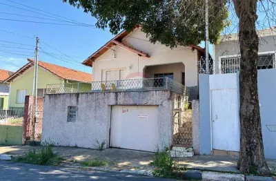 Imóvel amplo na vila municipal – espaço de sobra para transformar e valorizar