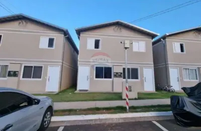 Casa com 2/4 no condominio parque das cerejeiras em bragança paulista: segurança e lazer!