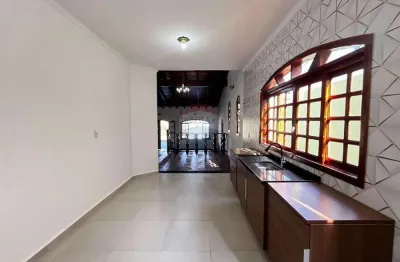 Casa com 4 quartos para alugar na Travessa Haia, 72, Jardim Europa, Bragança Paulista