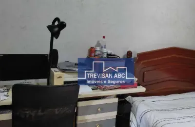 Casa à venda no centro/itanhaém - 03 suítes, 05 vagas, cerca elétrica, quintal, imóvel vago