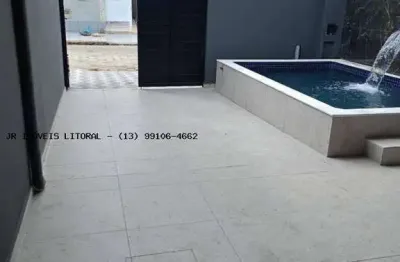 Casa com 2 quartos à venda na Rua Waldemar Magalhães, 763, Savoy, Itanhaém