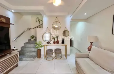 Casa para Venda, Vila Flora, 2 dormitórios, 2 banheiros, 1 vaga