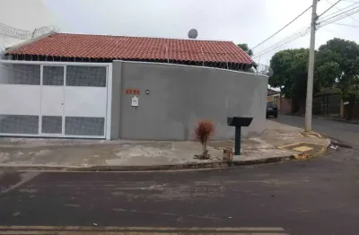 Casa com 3 quartos à venda na Vila Souto, Bauru 