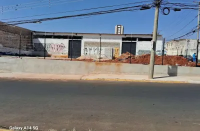 Barracão / Galpão / Depósito para alugar no Parque Paulistano, Bauru 