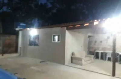 Chácara com área de lazer - piscina - 2 banheiros - salão- 300m² terreno - vale do igapó - r$ 250 mil