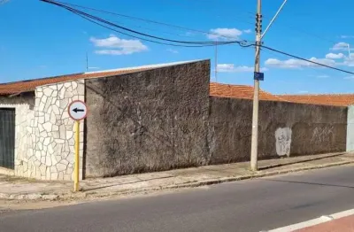 Casa 3 quartos + edícula com banheiro - jardim eldorado - r$ 1500,00