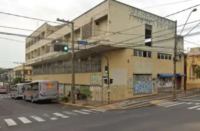 Prédio à venda na Rua Batista de Carvalho, 1, Centro, Bauru