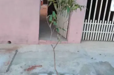 Casa com 1 quarto à venda no Parque Rossi, Bauru 