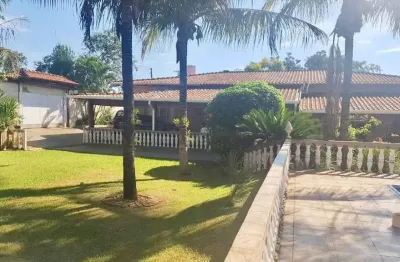 Chácara / sítio com 4 quartos à venda no Vale do Igapó, Bauru 