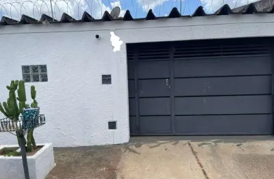 Casa com 2 quartos para alugar no Núcleo Habitacional Fortunato Rocha Lima, Bauru 