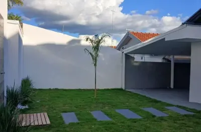Casa para venda com 280 m² e 3 quartos em Jardim Bela Vista, Bauru - SP