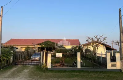 Casa com 2 quartos à venda na loteamento praia grande, 407, praia do ervino, são francisco do sul por r$ 890.000